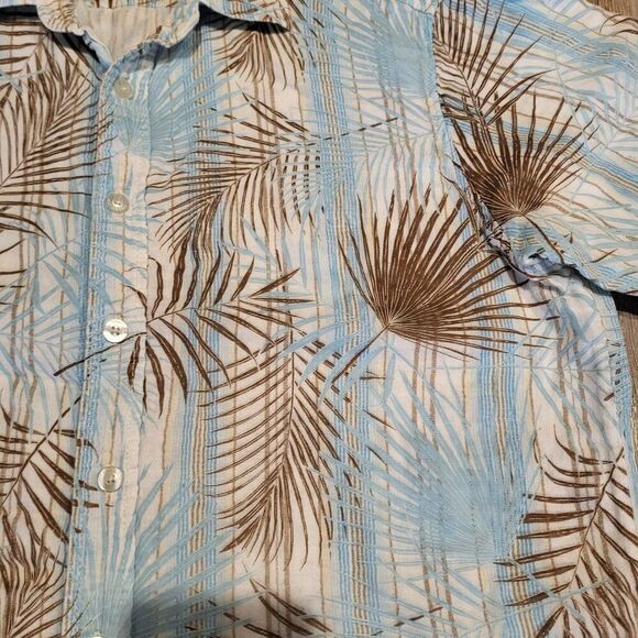Its Five O'clock Somewhere Hawaiian Short Sleeved Button Up Shirt Men's Medium - Picture 2 of 8